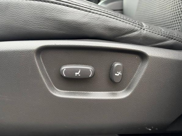 Chevrolet Captiva I с пробегом 2011 года, цена 895 000 рублей, 164000 км, внедорожник, Автокод Объявления