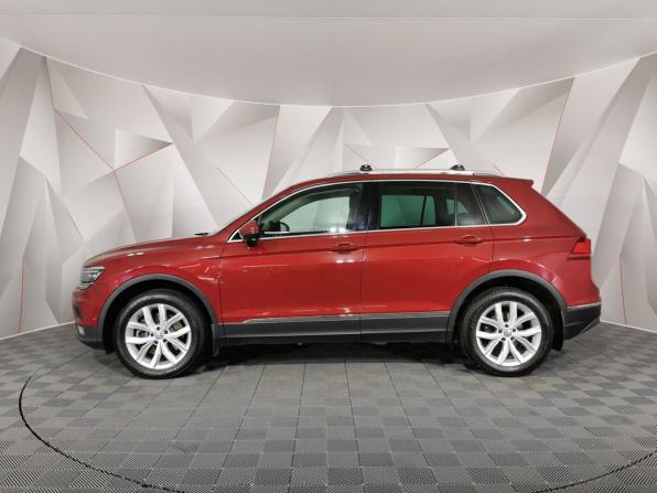 Volkswagen Tiguan II с пробегом 2018 года, цена 1 795 150 рублей, 173080 км, внедорожник, Автокод Объявления