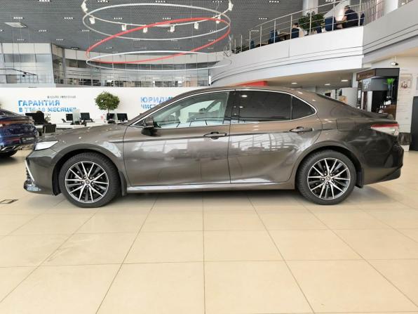 Toyota Camry VIII (XV70) Рестайлинг с пробегом 2021 года, цена 3 150 000 рублей, 64124 км, седан, Автокод Объявления