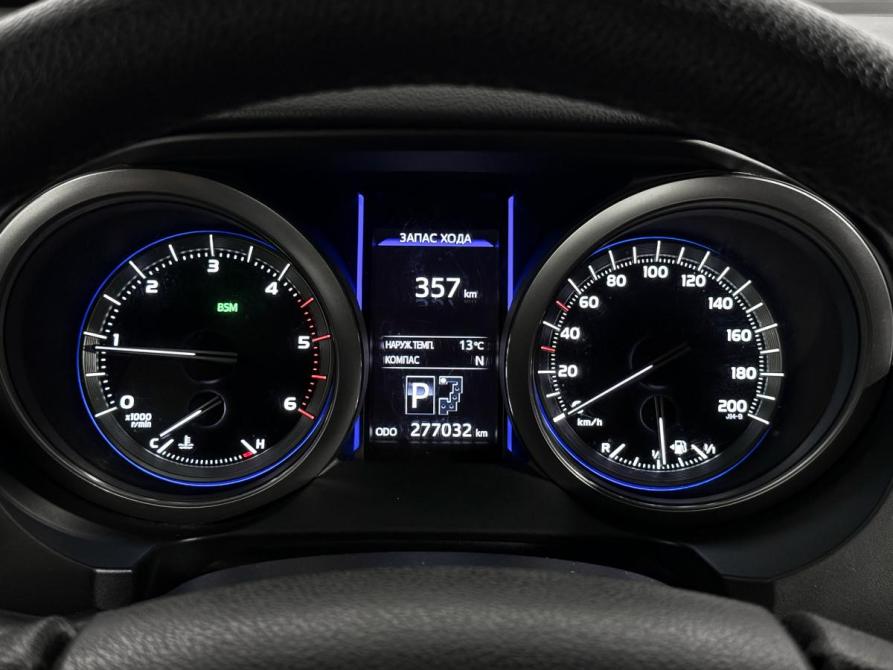 Toyota Land Cruiser Prado 150 Series Рестайлинг 1 Санкт-Петербург  - изображение 19