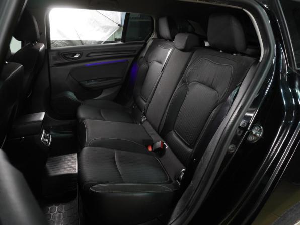 Renault Megane IV с пробегом 2017 года, цена 1 379 000 рублей, 186363 км, универсал, Автокод Объявления
