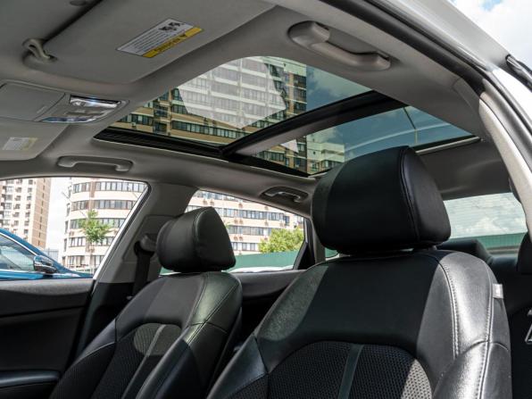 Kia Optima IV Рестайлинг с пробегом 2018 года, цена 2 299 000 рублей, 33752 км, седан, Автокод Объявления