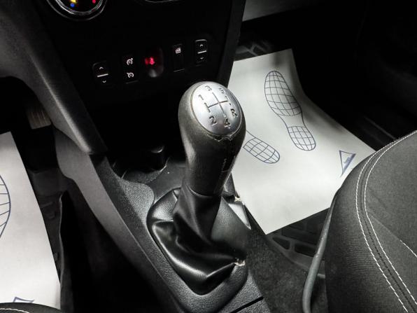 Renault Sandero II с пробегом 2014 года, цена 765 000 рублей, 158464 км, хэтчбек, Автокод Объявления