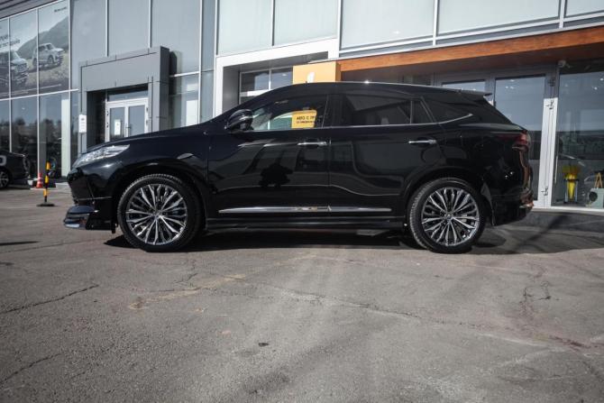 Toyota Harrier III (XU60) Рестайлинг с пробегом 2019 года, цена 2 648 000 рублей, 106000 км, внедорожник, Автокод Объявления