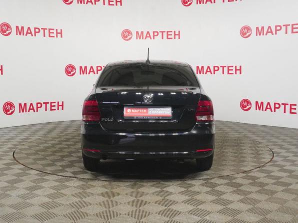 Volkswagen Polo V Рестайлинг с пробегом 2018 года, цена 1 047 000 рублей, 68427 км, седан, Автокод Объявления