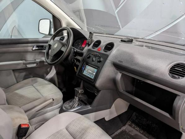 Volkswagen Caddy III с пробегом 2010 года, цена 965 000 рублей, 297500 км, компактвэн, Автокод Объявления