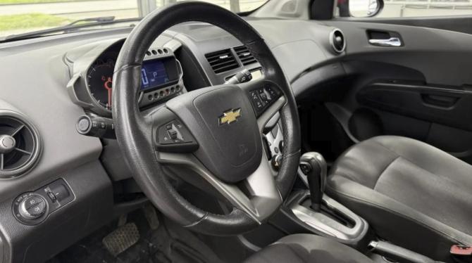 Chevrolet Aveo II с пробегом 2015 года, цена 770 000 рублей, 62118 км, хэтчбек, Автокод Объявления