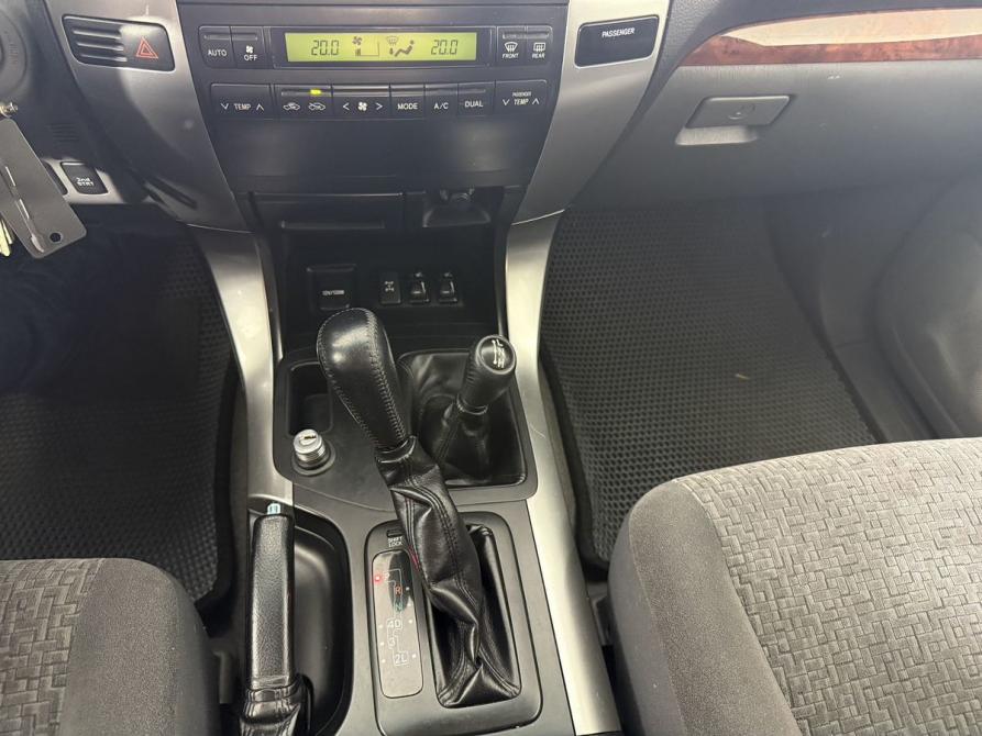 Toyota Land Cruiser Prado 120 Series Рестайлинг Москва  - изображение 17