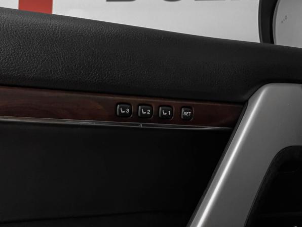 Toyota Land Cruiser 200 Series Рестайлинг 2 с пробегом 2015 года, цена 5 890 000 рублей, 121000 км, внедорожник, Автокод Объявления