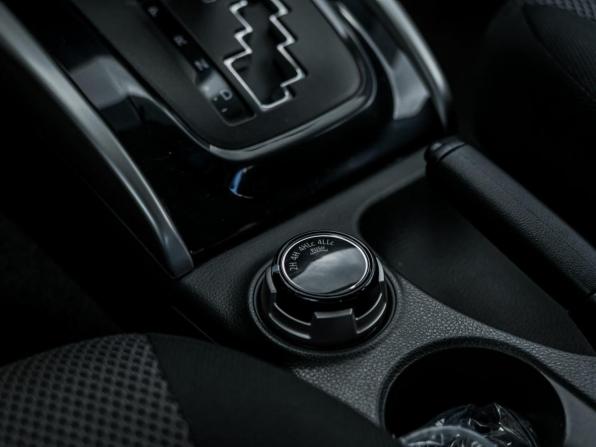 Mitsubishi L200 V Рестайлинг с пробегом 2017 года, цена 2 375 000 рублей, 78393 км, пикап, Автокод Объявления