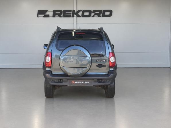 Chevrolet Niva I Рестайлинг с пробегом 2012 года, цена 429 000 рублей, 216796 км, внедорожник, Автокод Объявления