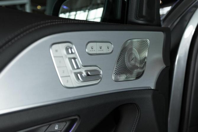 Новый Mercedes-Benz GLS II (X167) Рестайлинг 2025 года, цена 18 640 770 рублей, внедорожник, Автокод Объявления