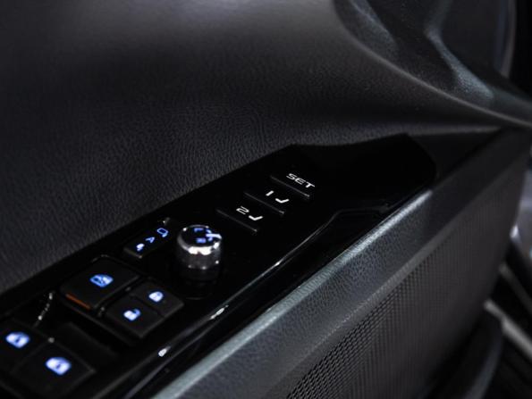 Toyota Camry VIII (XV70) с пробегом 2020 года, цена 3 275 000 рублей, 98126 км, седан, Автокод Объявления