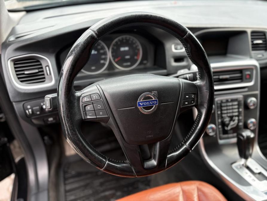 Volvo S60 II Череповец  - изображение 10