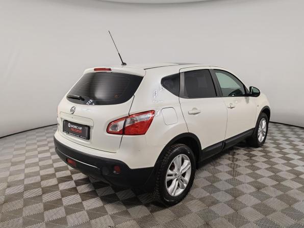 Nissan Qashqai I Рестайлинг с пробегом 2013 года, цена 1 099 000 рублей, 210121 км, внедорожник, Автокод Объявления
