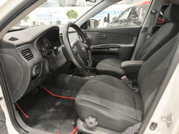 Kia Rio II Рестайлинг с пробегом 2011 года, цена 599 000 рублей, 205680 км, седан, Автокод Объявления