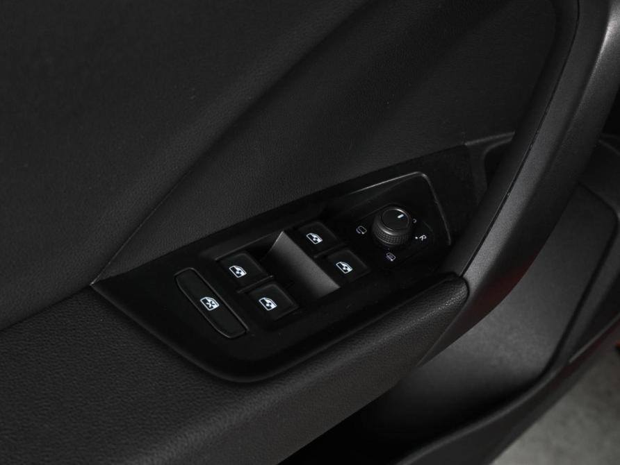 Volkswagen Taos I Ростов-на-Дону  - изображение 17