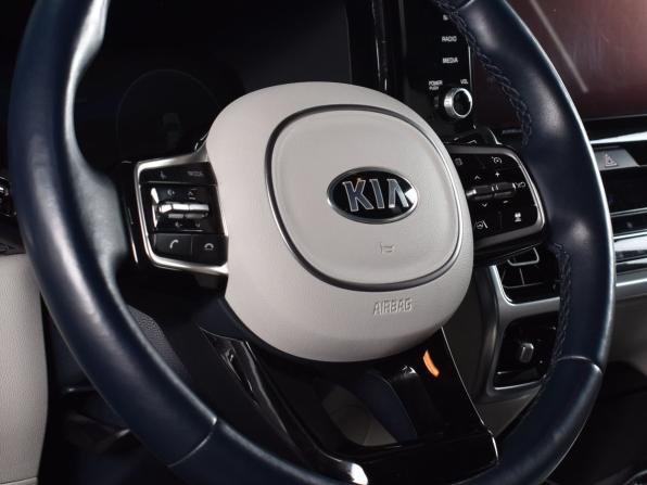 Kia Sorento IV с пробегом 2020 года, цена 3 684 995 рублей, 94436 км, внедорожник, Автокод Объявления