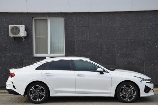 Kia K5 III с пробегом 2021 года, цена 2 918 900 рублей, 42131 км, седан, Автокод Объявления