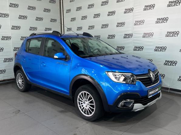 Renault Sandero II Рестайлинг с пробегом 2021 года, цена 1 435 000 рублей, 55000 км, хэтчбек, Автокод Объявления