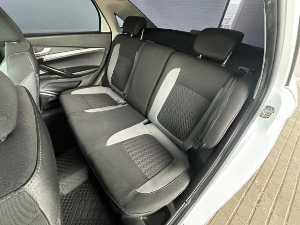 Lada (ВАЗ) Vesta I Рестайлинг (NG) с пробегом 2023 года, цена 1 215 000 рублей, 66000 км, седан, Автокод Объявления
