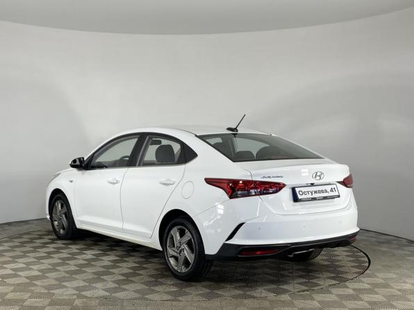 Hyundai Solaris II Рестайлинг с пробегом 2020 года, цена 1 690 000 рублей, 91446 км, седан, Автокод Объявления