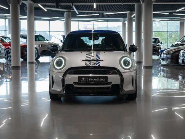 Mini Hatch III (F55/F56) Рестайлинг 2 с пробегом 2022 года, цена 3 860 000 рублей, 17160 км, хэтчбек, Автокод Объявления