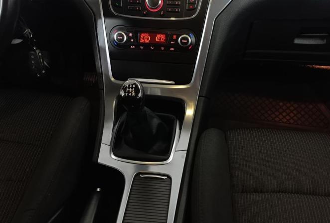 Ford Mondeo IV Рестайлинг с пробегом 2013 года, цена 1 020 000 рублей, 137727 км, седан, Автокод Объявления