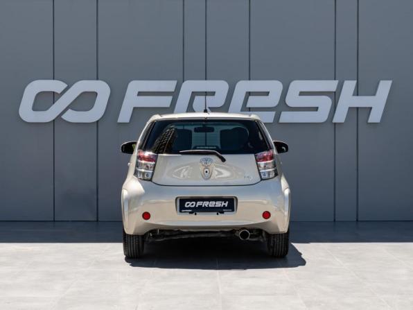 Toyota iQ с пробегом 2009 года, цена 670 000 рублей, 156500 км, хэтчбек, Автокод Объявления