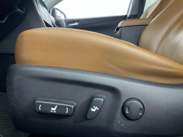 Toyota Camry VII (XV50) Рестайлинг с пробегом 2016 года, цена 2 050 000 рублей, 190116 км, седан, Автокод Объявления