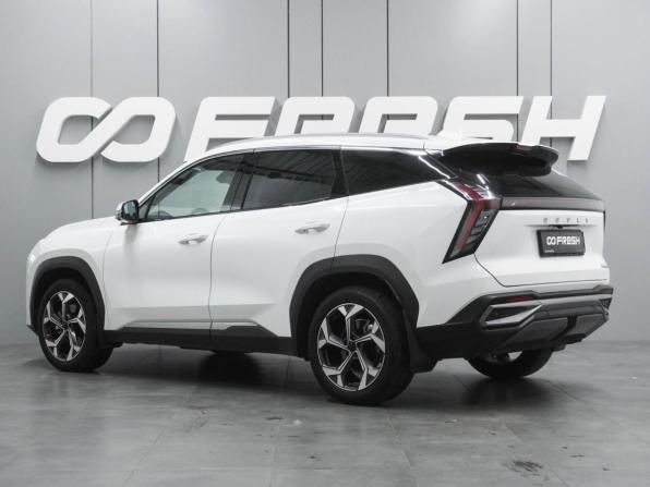 Geely Atlas II с пробегом 2024 года, цена 2 699 000 рублей, 39072 км, внедорожник, Автокод Объявления