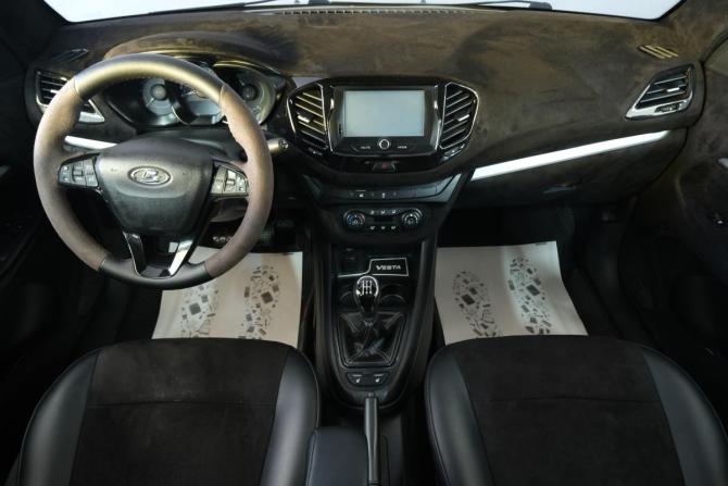 Lada (ВАЗ) Vesta I с пробегом 2017 года, цена 829 000 рублей, 210000 км, седан, Автокод Объявления