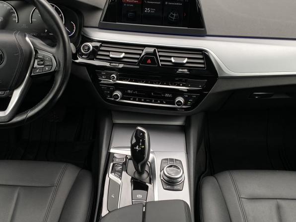 BMW 5 серии VII (G30/G31/G38) с пробегом 2017 года, цена 3 099 000 рублей, 113175 км, седан, Автокод Объявления