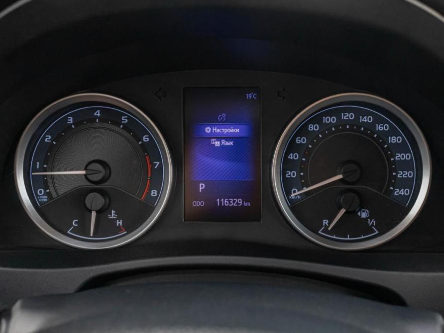 Toyota Corolla XI (E160 E170 E180) Рестайлинг 1 Краснодар  - изображение 17