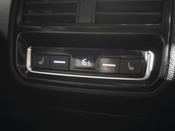 Volkswagen Passat B8 с пробегом 2019 года, цена 2 249 000 рублей, 82892 км, седан, Автокод Объявления