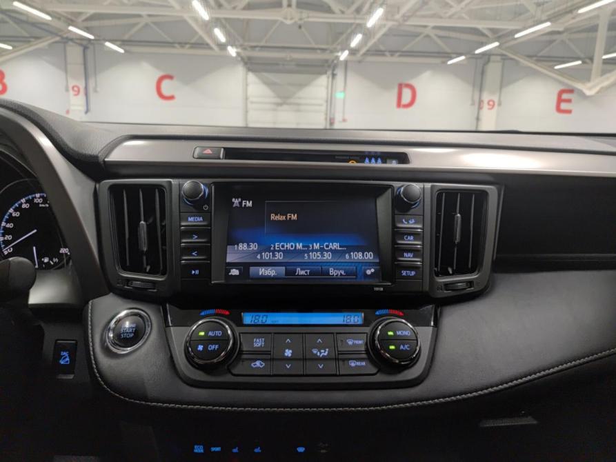 Toyota RAV4 IV (XA40) Рестайлинг Казань  - изображение 18