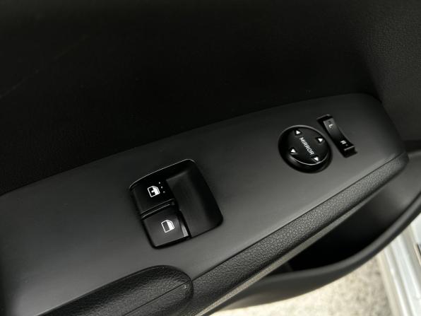 Hyundai Solaris II с пробегом 2017 года, цена 1 260 000 рублей, 76672 км, седан, Автокод Объявления