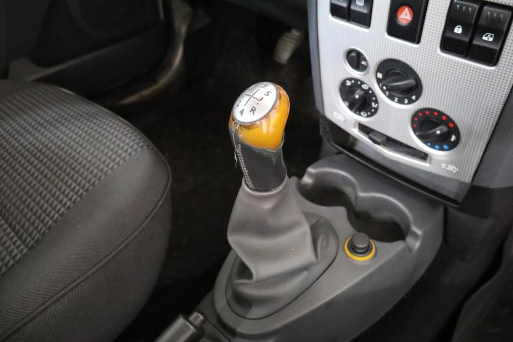 Renault Logan I Санкт-Петербург  - изображение 11