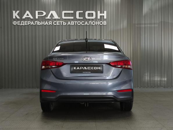 Hyundai Solaris II с пробегом 2017 года, цена 1 299 000 рублей, 96571 км, седан, Автокод Объявления