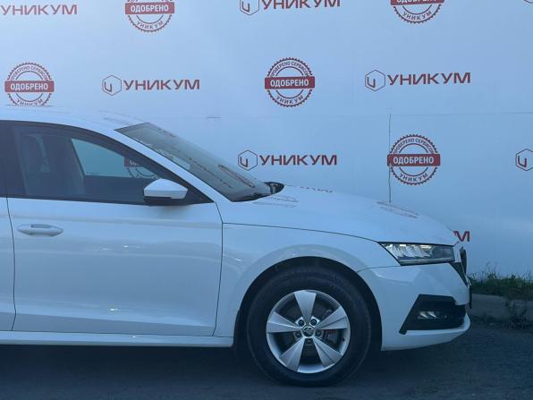 Skoda Octavia IV (A8) с пробегом 2020 года, цена 2 299 000 рублей, 98783 км, лифтбек, Автокод Объявления