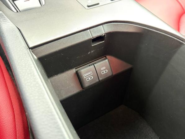 Toyota Camry VIII (XV70) Рестайлинг с пробегом 2022 года, цена 2 555 000 рублей, 99000 км, седан, Автокод Объявления