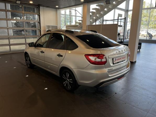 Lada (ВАЗ) Granta I Рестайлинг с пробегом 2020 года, цена 915 000 рублей, 20616 км, лифтбек, Автокод Объявления