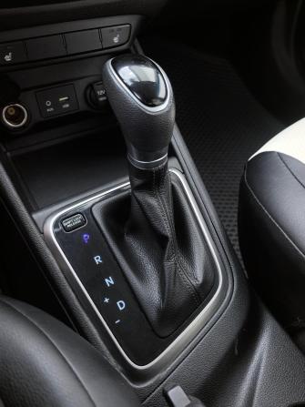 Hyundai Solaris II с пробегом 2017 года, цена 990 000 рублей, 170000 км, седан, Автокод Объявления