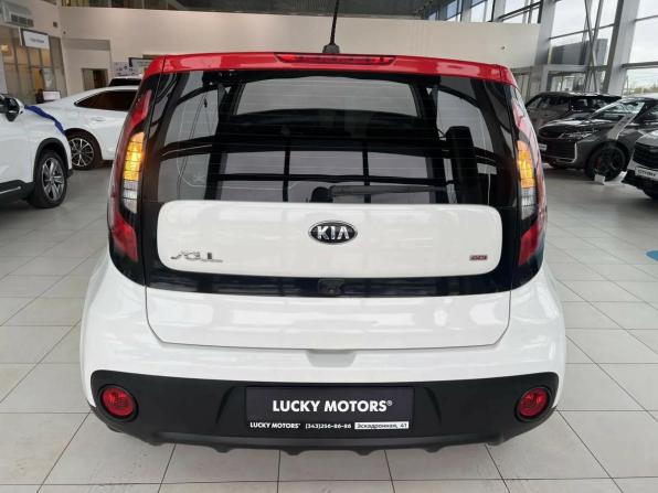 Kia Soul II Рестайлинг с пробегом 2019 года, цена 1 595 000 рублей, 106245 км, хэтчбек, Автокод Объявления
