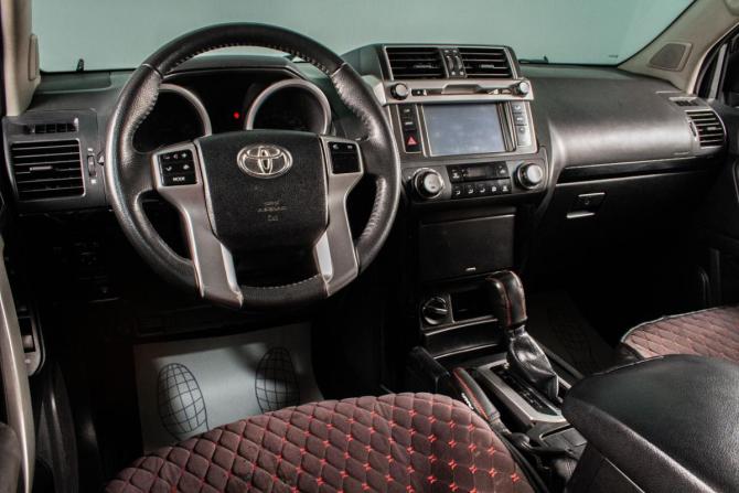 Toyota Land Cruiser Prado 150 Series Рестайлинг 1 с пробегом 2015 года, цена 3 059 000 рублей, 207500 км, внедорожник, Автокод Объявления