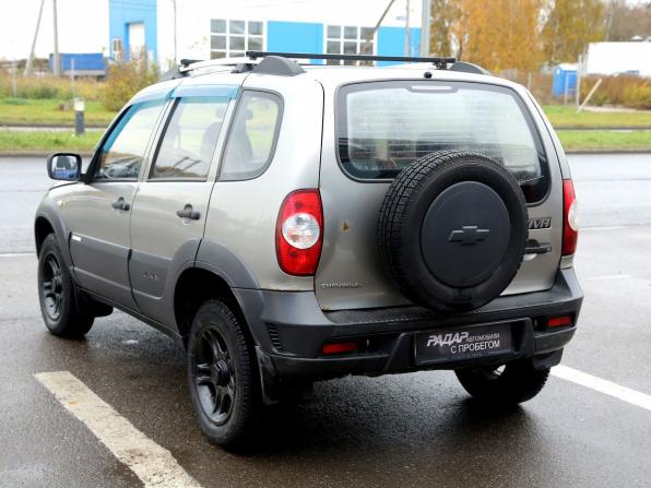 Chevrolet Niva I Рестайлинг с пробегом 2013 года, цена 433 000 рублей, 133600 км, внедорожник, Автокод Объявления