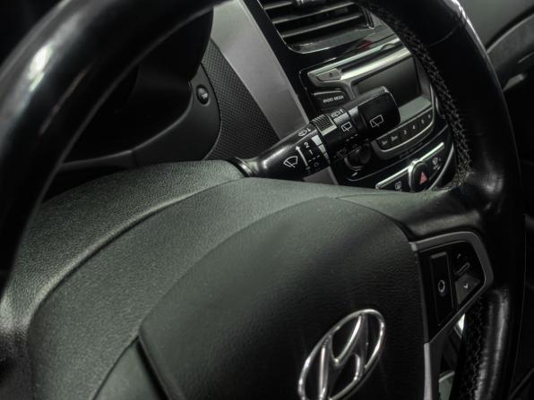 Hyundai Solaris I с пробегом 2014 года, цена 1 019 900 рублей, 111500 км, хэтчбек, Автокод Объявления