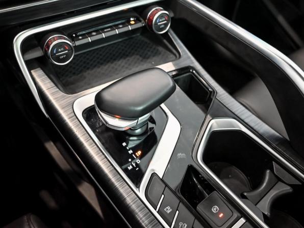 Geely Tugella I с пробегом 2022 года, цена 2 950 000 рублей, 44746 км, внедорожник, Автокод Объявления