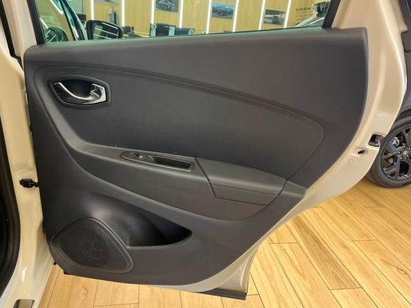 Renault Kaptur I с пробегом 2019 года, цена 1 749 000 рублей, 76000 км, внедорожник, Автокод Объявления