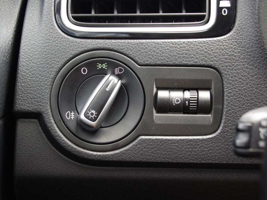 Volkswagen Polo V Рестайлинг Владимир  - изображение 19